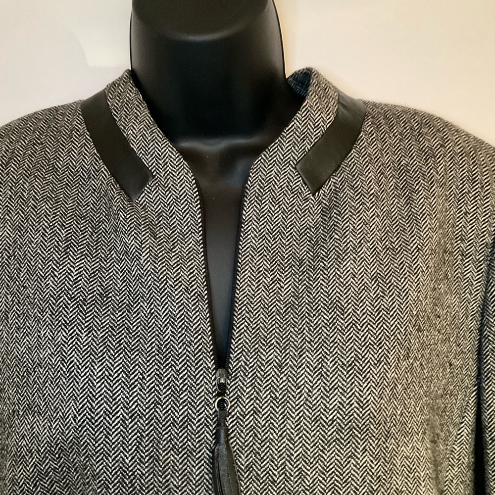 Albert Nipon Houndstooth Blazer 14 Wool - image 2